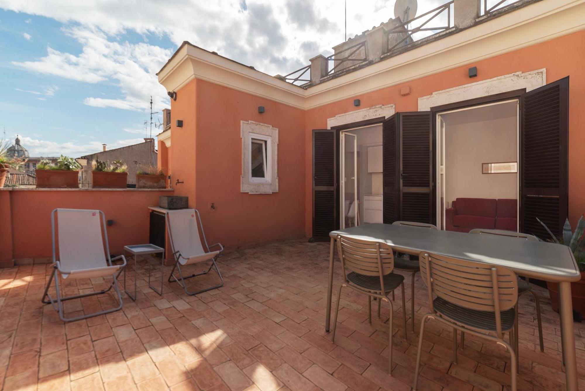 With Terrace In Via Del Pellegrino - Fromhometorome Apartamento Roma